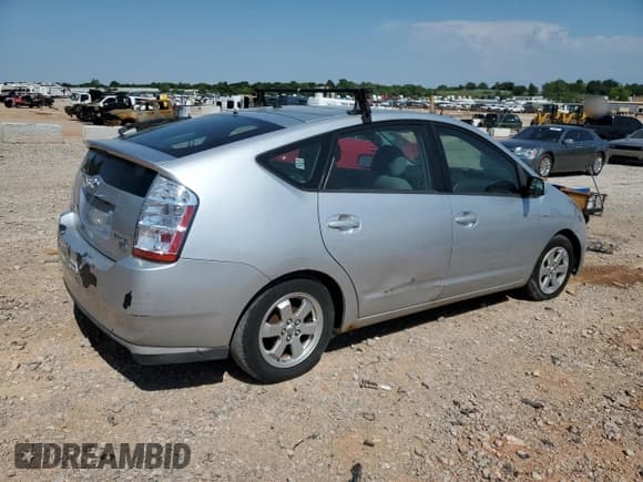 ✅ 2008 Toyota Prius • VIN: JTDKB20U887805734 • Лот: 57046005. Опубликован ранее на Copart с пробегом 245 103 миль. Бесплатный доступ к архиву аукционных продаж из США и подробный отчёт об истории автомобиля на DreamBid. Изображение 3.