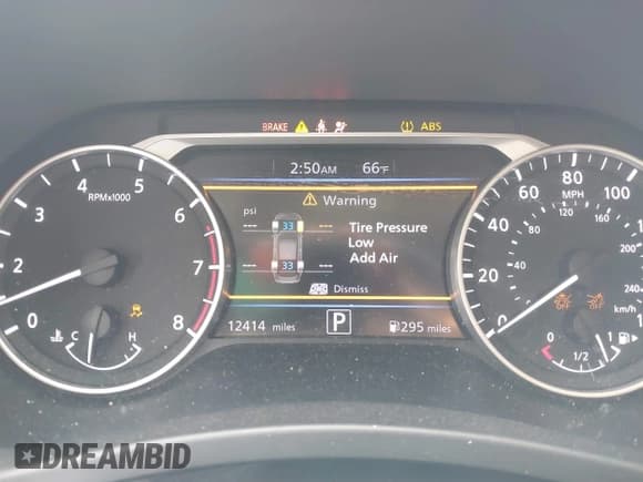 ✅ 2024 Nissan Sentra SV • VIN: 3N1AB8CVXRY386551 • Lot: 43356922. Listed on IAAI with 12,414 mi. Free auction sales archive from the USA and detailed vehicle history report at DreamBid. Image 7.