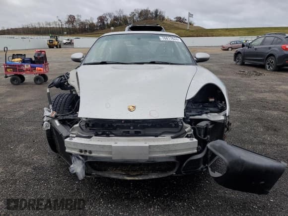 ✅ 2004 Porsche 911 Carrera S • VIN: WP0AB29924S685379 • Лот: 76817824. Опубликован ранее на Copart с пробегом 154 791 миль. Бесплатный доступ к архиву аукционных продаж из США и подробный отчёт об истории автомобиля на DreamBid. Изображение 5.