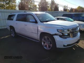 ✅ 2017 Chevrolet Suburban Premier • VIN: 1GNSKJKC4HR210681 • Lot: 76344804. Wystawiony na Copart z przebiegiem 111 065 mil. Bezpłatny archiwum sprzedaży aukcyjnych z USA i szczegółowy raport historii pojazdu na DreamBid. Zdjęcie 4.