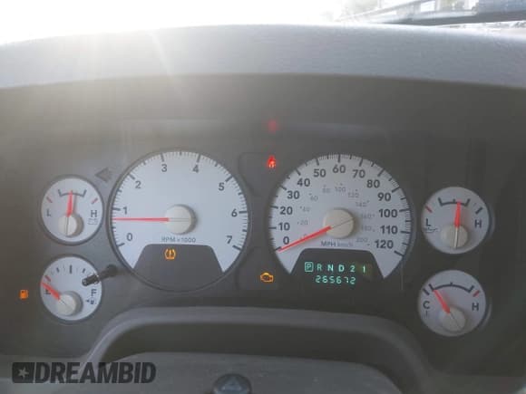 ✅ 2008 Dodge 2500 SLT • VIN: 3D7KS28D88G193422 • Лот: 43301778. Опубликован ранее на IAAI с пробегом 265 672 миль. Бесплатный доступ к архиву аукционных продаж из США и подробный отчёт об истории автомобиля на DreamBid. Изображение 7.