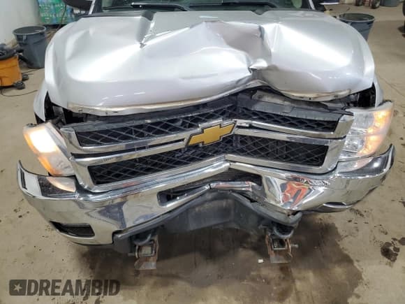 ✅ 2013 Chevrolet Silverado 2500HD LT • VIN: 1GC1KXCG5DF211049 • Lot: 80066945. Wystawiony na Copart z przebiegiem 182 678 mil. Bezpłatny archiwum sprzedaży aukcyjnych z USA i szczegółowy raport historii pojazdu na DreamBid. Zdjęcie 11.