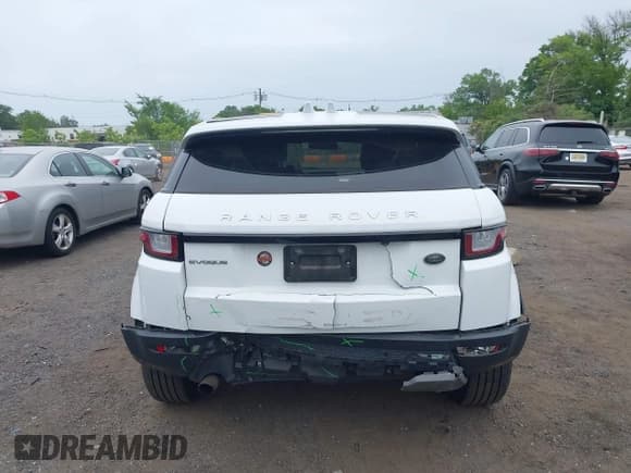 ✅ 2016 Land Rover Range Rover Evoque SE • VIN: SALVP2BG2GH085063 • Lot: 42337615. Listed on IAAI with 99,391 mi. Free auction sales archive from the USA and detailed vehicle history report at DreamBid. Image 16.