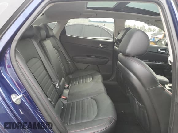 ✅ 2020 Kia Optima SX • VIN: 5XXGW4L28LG419492 • Lot: 70929245. Wystawiony na Copart z przebiegiem 70 712 mil. Bezpłatny archiwum sprzedaży aukcyjnych z USA i szczegółowy raport historii pojazdu na DreamBid. Zdjęcie 10.