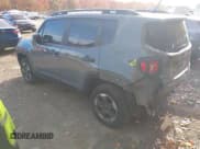 ✅ 2017 Jeep Renegade Sport • VIN: ZACCJBAB7HPE87600 • Lot: 43613043. Wystawiony na IAAI z przebiegiem 204 053 mil. Bezpłatny archiwum sprzedaży aukcyjnych z USA i szczegółowy raport historii pojazdu na DreamBid. Zdjęcie 3.