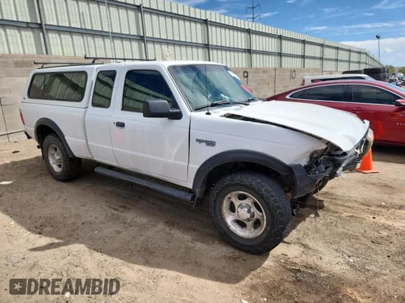 ✅ 2005 Ford Ranger XL • VIN: 1FTZR15E55PA79137 • Лот: 80015505. Опубликован ранее на Copart с пробегом 221 589 миль. Бесплатный доступ к архиву аукционных продаж из США и подробный отчёт об истории автомобиля на DreamBid. Изображение 4.