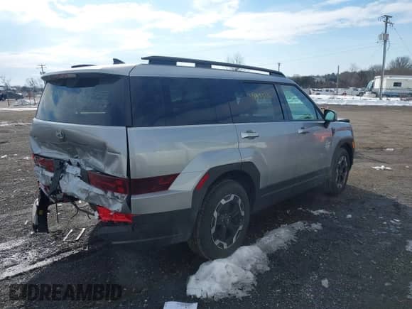 2024 Hyundai Santa Fe SEL с VIN 5NMP2DGL8RH054238, выставлен на аукционе IAAI как лот 41333486 с пробегом 1 466 миль миль и . История ставок и продаж доступна на DreamBid. Изображение 4.