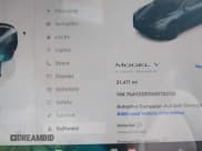 ✅ 2024 Tesla Model Y • VIN: 7SAYGDED0RF102126 • Lot: 43623474. Wystawiony na IAAI z przebiegiem 21 471 mil. Bezpłatny archiwum sprzedaży aukcyjnych z USA i szczegółowy raport historii pojazdu na DreamBid. Zdjęcie 16.