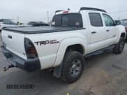 ✅ 2015 Toyota Tacoma • VIN: 3TMLU4EN3FM195773 • Lot: 43779441. Wystawiony na IAAI z przebiegiem 115 119 mil. Bezpłatny archiwum sprzedaży aukcyjnych z USA i szczegółowy raport historii pojazdu na DreamBid. Zdjęcie 4.