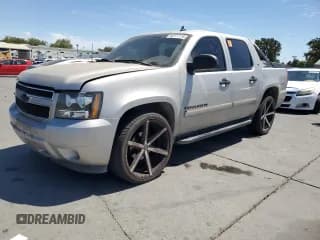 ✅ 2007 Chevrolet Avalanche 2LT • VIN: 3GNEC12J57G234253 • Lot: 68177115. Listed on Copart with 235,700 mi. Free auction sales archive from the USA and detailed vehicle history report at DreamBid. Image 1.