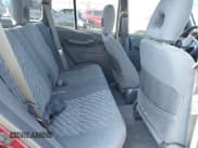 ✅ 1998 Toyota RAV4 • VIN: JT3GP10V4W7038069 • Lot: 42791978. Wystawiony na IAAI z przebiegiem 286 879 mil. Bezpłatny archiwum sprzedaży aukcyjnych z USA i szczegółowy raport historii pojazdu na DreamBid. Zdjęcie 8.