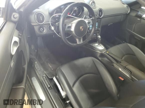 ✅ 2011 Porsche Boxster • VIN: WP0CA2A82BS710129 • Lot: 61922085. Listed on Copart with 49,527 mi. Free auction sales archive from the USA and detailed vehicle history report at DreamBid. Image 8.