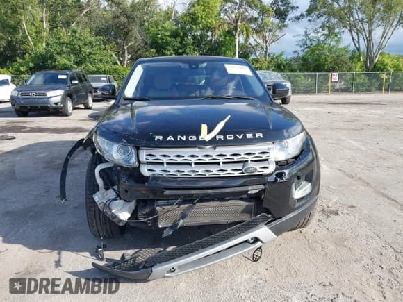 ✅ 2015 Land Rover Range Rover Evoque Pure Plus • VIN: SALVP2BG5FH073889 • Lot: 43513403. Listed on IAAI with 134,818 mi. Free auction sales archive from the USA and detailed vehicle history report at DreamBid. Image 13.