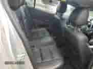 2014 Chevrolet Cruze 2LT с VIN 1G1PE5SB5E7389401, выставлен на аукционе Copart как лот 61292535 с пробегом 174 774 миль миль и Списание • Salvage title. История ставок и продаж доступна на DreamBid. Изображение 10.