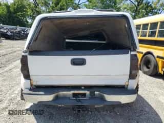 2007 Chevrolet Silverado 3500 DRW LT3 с VIN 1GCJK33D57F105302, выставлен на аукционе Copart как лот 70447165 с пробегом 263 197 миль миль и Списание • Salvage title. История ставок и продаж доступна на DreamBid. Изображение 6.