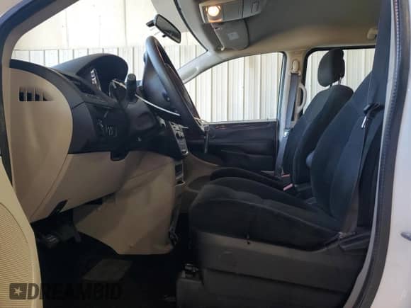 2016 Dodge Grand Caravan American Value с VIN 2C4RDGBG3GR236379, выставлен на аукционе Copart как лот 86841455 с пробегом 65 322 миль миль и Списание • Salvage title. История ставок и продаж доступна на DreamBid. Изображение 7.