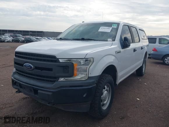 ✅ 2018 Ford F-150 XL • VIN: 1FTEW1EG9JKF64073 • Lot: 43423301. Wystawiony na IAAI z przebiegiem 103 674 mil. Bezpłatny archiwum sprzedaży aukcyjnych z USA i szczegółowy raport historii pojazdu na DreamBid. Zdjęcie 19.