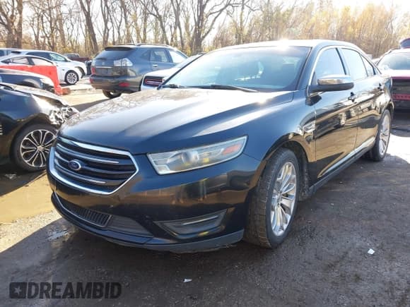 ✅ 2013 Ford Taurus Limited • VIN: 1FAHP2F86DG198612 • Lot: 43723313. Listed on IAAI with 171,454 mi. Free auction sales archive from the USA and detailed vehicle history report at DreamBid. Image 2.
