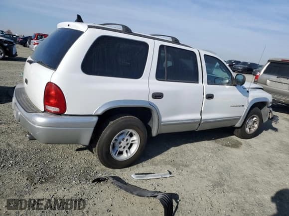 ✅ 1999 Dodge Durango • VIN: 1B4HR28YXXF668584 • Lot: 83913794. Wystawiony na Copart z przebiegiem Nie podano. Bezpłatny archiwum sprzedaży aukcyjnych z USA i szczegółowy raport historii pojazdu na DreamBid. Zdjęcie 3.