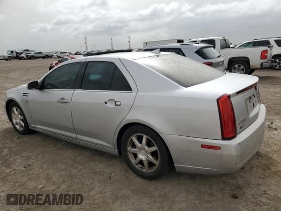 ✅ 2009 Cadillac STS RWD • VIN: 1G6DZ67A890170910 • Lot: 49590885. Wystawiony na Copart z przebiegiem 180 805 mil. Bezpłatny archiwum sprzedaży aukcyjnych z USA i szczegółowy raport historii pojazdu na DreamBid. Zdjęcie 2.