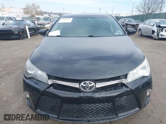 ✅ 2017 Toyota Camry SE • VIN: 4T1BF1FK4HU422617 • Lot: 43749641. Listed on IAAI with 236,388 mi. Free auction sales archive from the USA and detailed vehicle history report at DreamBid. Image 12.