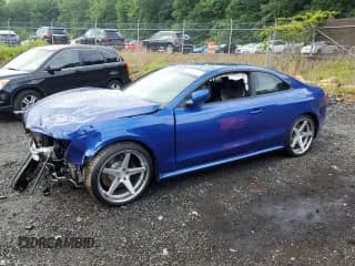 ✅ 2013 Audi RS 5 • VIN: WUAC6AFR8DA903135 • Лот: 58572055. Опубликован ранее на Copart с пробегом 169 271 миль. Бесплатный доступ к архиву аукционных продаж из США и подробный отчёт об истории автомобиля на DreamBid. Изображение 1.