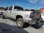✅ 2004 Chevrolet Silverado 2500HD LS • VIN: 1GCHK23124F119653 • Lot: 92256905. Wystawiony na Copart z przebiegiem Nie podano. Bezpłatny archiwum sprzedaży aukcyjnych z USA i szczegółowy raport historii pojazdu na DreamBid. Zdjęcie 2.