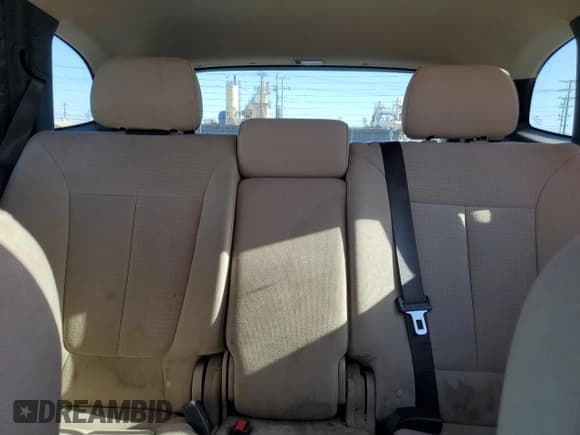 ✅ 2011 Hyundai Santa Fe GLS • VIN: 5XYZG3AB0BG002414 • Lot: 79320024. Listed on Copart with 180,763 mi. Free auction sales archive from the USA and detailed vehicle history report at DreamBid. Image 10.