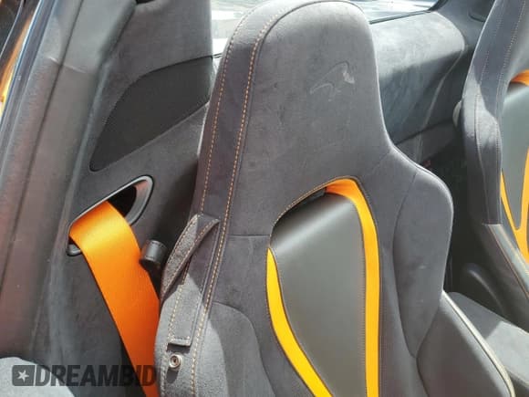 ✅ 2020 McLaren 720S • VIN: SBM14FCA6LW004272 • Lot: 84379965. Listed on Copart with Not provided. Free auction sales archive from the USA and detailed vehicle history report at DreamBid. Image 10.