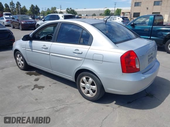 ✅ 2006 Hyundai Accent GLS • VIN: KMHCN46C86U023126 • Лот: 42514585. Опубликован ранее на IAAI с пробегом 150 008 миль. Бесплатный доступ к архиву аукционных продаж из США и подробный отчёт об истории автомобиля на DreamBid. Изображение 3.