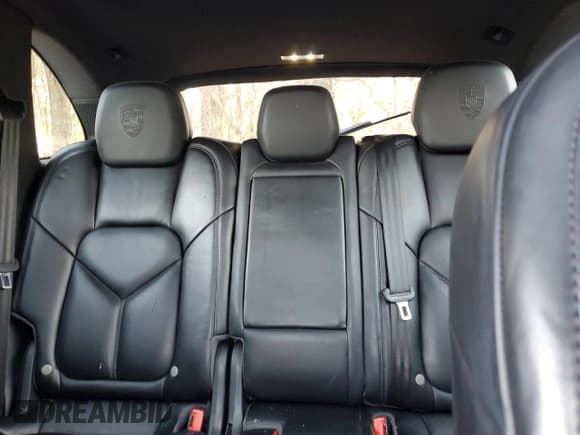 ✅ 2017 Porsche Cayenne S E-Hybrid • VIN: WP1AE2A29HLA72504 • Lot: 91635725. Listed on Copart with 168,371 mi. Free auction sales archive from the USA and detailed vehicle history report at DreamBid. Image 10.