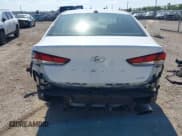 ✅ 2018 Hyundai Sonata SEL • VIN: 5NPE34AF3JH652445 • Lot: 43332202. Wystawiony na IAAI z przebiegiem 83 617 mil. Bezpłatny archiwum sprzedaży aukcyjnych z USA i szczegółowy raport historii pojazdu na DreamBid. Zdjęcie 17.