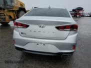 ✅ 2018 Hyundai Sonata Limited • VIN: 5NPE34AF4JH670579 • Lot: 42357563. Listed on Copart with 52,134 mi. Free auction sales archive from the USA and detailed vehicle history report at DreamBid. Image 6.