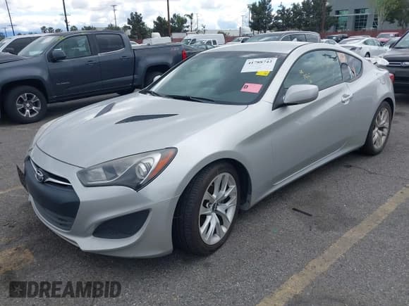 ✅ 2013 Hyundai Genesis Coupe R-Spec • VIN: KMHHT6KD3DU088968 • Lot: 41788742. Wystawiony na IAAI z przebiegiem 153 228 mil. Bezpłatny archiwum sprzedaży aukcyjnych z USA i szczegółowy raport historii pojazdu na DreamBid. Zdjęcie 2.