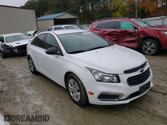 ✅ 2015 Chevrolet Cruze LS • VIN: 1G1PA5SH5F7206113 • Лот: 64486472. Опубликован ранее на Copart с пробегом 108 870 миль. Бесплатный доступ к архиву аукционных продаж из США и подробный отчёт об истории автомобиля на DreamBid. Изображение 1.