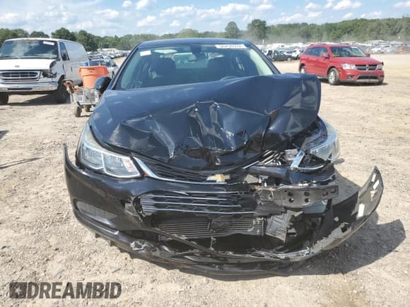 ✅ 2017 Chevrolet Cruze LS • VIN: 1G1BC5SM8H7193815 • Lot: 56256972. Listed on Copart with 105,339 mi. Free auction sales archive from the USA and detailed vehicle history report at DreamBid. Image 7.