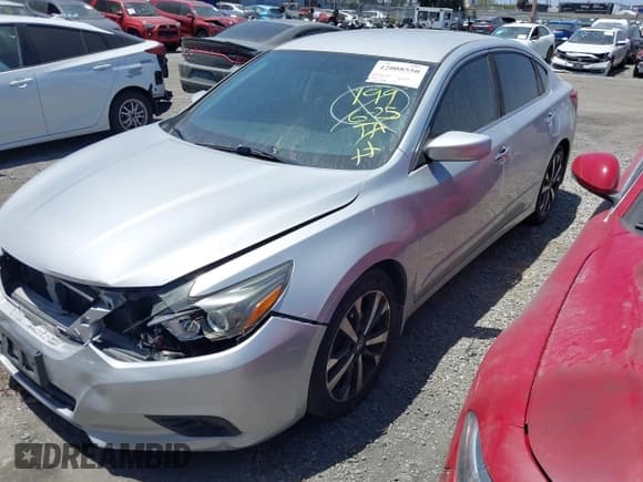 ✅ 2017 Nissan Altima S • VIN: 1N4AL3AP7HN324639 • Lot: 42008550. Wystawiony na IAAI z przebiegiem 101 419 mil. Bezpłatny archiwum sprzedaży aukcyjnych z USA i szczegółowy raport historii pojazdu na DreamBid. Zdjęcie 2.