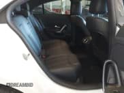 ✅ 2022 Mercedes-Benz CLA 250 • VIN: W1K5J4HB6NN301226 • Lot: 42659570. Wystawiony na IAAI z przebiegiem 31 367 mil. Bezpłatny archiwum sprzedaży aukcyjnych z USA i szczegółowy raport historii pojazdu na DreamBid. Zdjęcie 8.