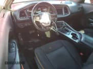 ✅ 2018 Dodge Challenger SXT Plus • VIN: 2C3CDZAG7JH219766 • Lot: 86645285. Wystawiony na Copart z przebiegiem 55 600 mil. Bezpłatny archiwum sprzedaży aukcyjnych z USA i szczegółowy raport historii pojazdu na DreamBid. Zdjęcie 8.