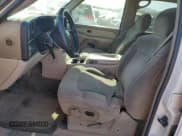 ✅ 2001 Chevrolet Suburban LS • VIN: 3GNEC16T81G222813 • Лот: 57213525. Опубликован ранее на Copart с пробегом 289 901 миль. Бесплатный доступ к архиву аукционных продаж из США и подробный отчёт об истории автомобиля на DreamBid. Изображение 7.