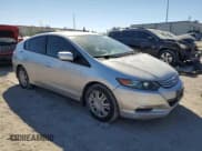 ✅ 2010 Honda Insight LX • VIN: JHMZE2H56AS001825 • Лот: 85008515. Опубликован ранее на Copart с пробегом 151 036 миль. Бесплатный доступ к архиву аукционных продаж из США и подробный отчёт об истории автомобиля на DreamBid. Изображение 4.