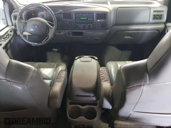 ✅ 2004 Ford Excursion Special Serv • VIN: 1FMNU41L54EA91510 • Лот: 75291354. Опубликован ранее на Copart с пробегом 278 630 миль. Бесплатный доступ к архиву аукционных продаж из США и подробный отчёт об истории автомобиля на DreamBid. Изображение 8.