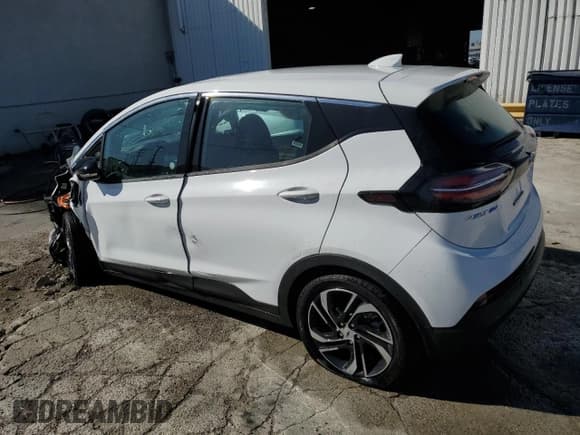 ✅ 2023 Chevrolet Bolt EV 2LT • VIN: 1G1FX6S06P4138370 • Lot: 49535234. Wystawiony na Copart z przebiegiem 12 879 mil. Bezpłatny archiwum sprzedaży aukcyjnych z USA i szczegółowy raport historii pojazdu na DreamBid. Zdjęcie 2.