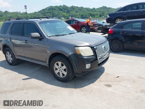 ✅ 2010 Mercury Mariner • VIN: 4M2CN8BG8AKJ19762 • Lot: 42466703. Listed on IAAI with 240,178 mi. Free auction sales archive from the USA and detailed vehicle history report at DreamBid. Image 1.