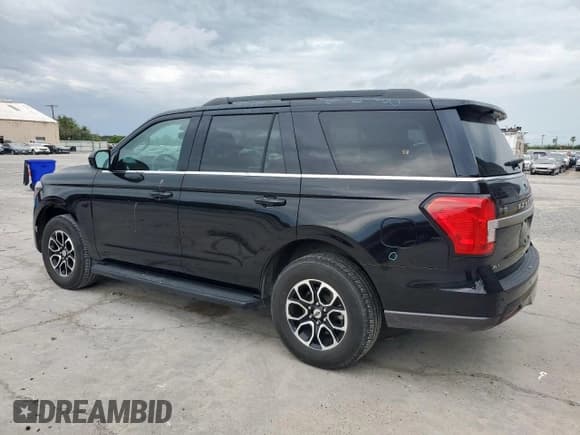 ✅ 2023 Ford Expedition XLT • VIN: 1FMJU1H89PEA18062 • Lot: 66604495. Listed on Copart with 30,446 mi. Free auction sales archive from the USA and detailed vehicle history report at DreamBid. Image 2.