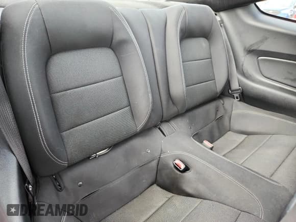 ✅ 2016 Ford Mustang V6 • VIN: 1FA6P8AM7G5232247 • Lot: 83883265. Listed on Copart with Not provided. Free auction sales archive from the USA and detailed vehicle history report at DreamBid. Image 10.