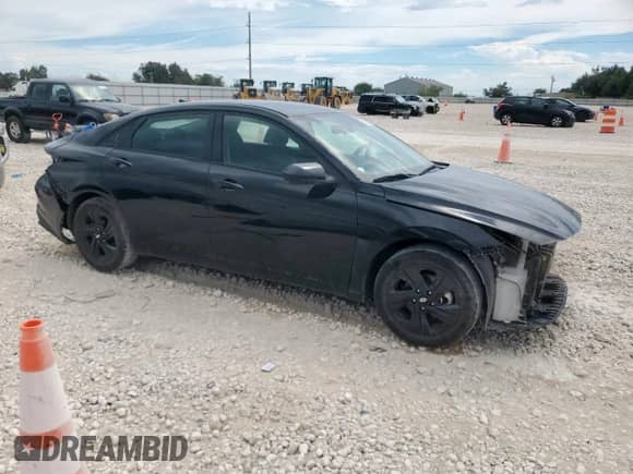 2023 Hyundai Elantra SEL с VIN KMHLM4AG8PU520823, выставлен на аукционе Copart как лот 82038805 с пробегом 66 285 миль миль и Списание • Salvage title. История ставок и продаж доступна на DreamBid. Изображение 4.
