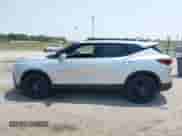 2020 Chevrolet Blazer RS z VIN 3GNKBERS0LS670737, wystawiony jako IAAI lot #42484504 z przebiegiem 64 065 mil mil oraz . Historia ofert i sprzedaży dostępna na DreamBid. Obrazek 15.