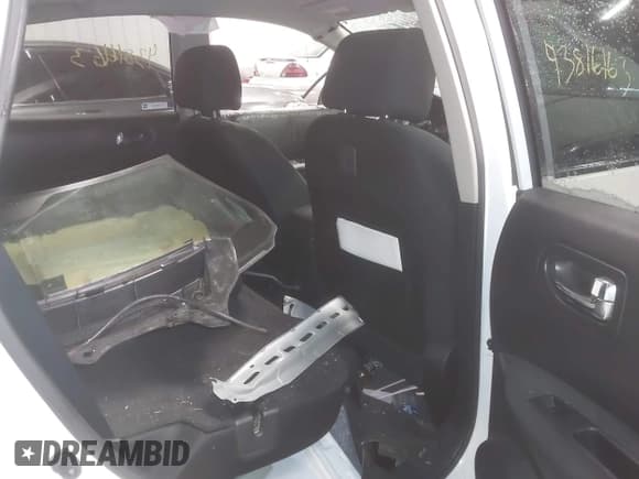 ✅ 2013 Nissan Rogue SV • VIN: JN8AS5MV2DW652756 • Lot: 43816163. Listed on IAAI with 139,304 mi. Free auction sales archive from the USA and detailed vehicle history report at DreamBid. Image 8.