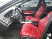 ✅ 2019 Acura TLX w/A-Spec Pkg • VIN: 19UUB1F62KA008189 • Лот: 81423595. Опубликован ранее на Copart с пробегом Не указан. Бесплатный доступ к архиву аукционных продаж из США и подробный отчёт об истории автомобиля на DreamBid. Изображение 7.